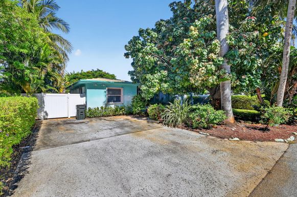 1248 8th, Delray Beach, FL 33483