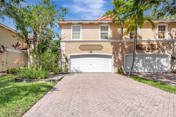 9205 Villa Palma, Palm Beach Gardens, FL 33418