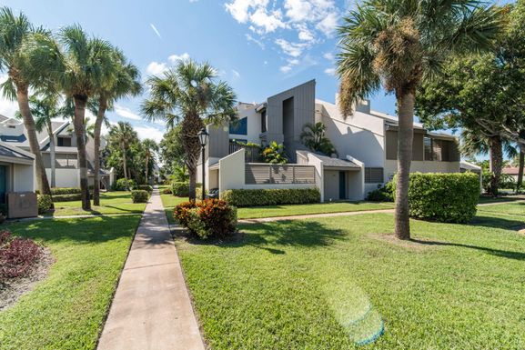 1605 Us Highway 1, Jupiter, FL 33477