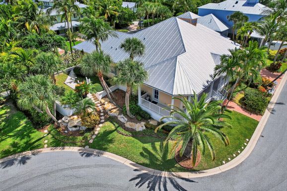 461 Seaside, Juno Beach, FL 33408