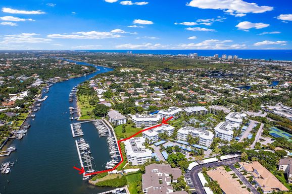 411 Bay Colony, Juno Beach, FL 33408