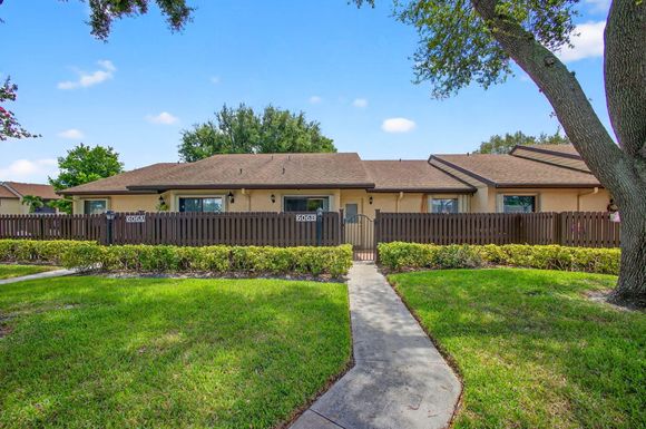 606 Sea Pine, Greenacres, FL 33415