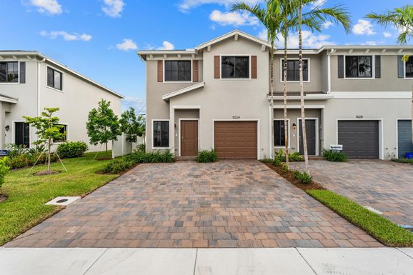 5024 Elderberry, Haverhill, FL 33415