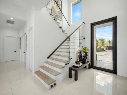 9 Bamboo, Jupiter, FL 33458