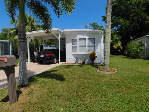 16 Santa Cruz, Port Saint Lucie, FL 34952