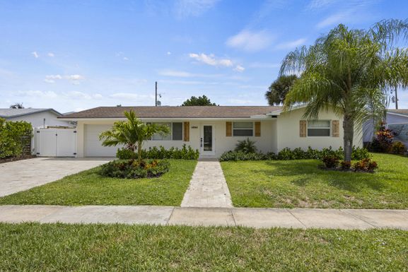 18965 Southgate, Tequesta, FL 33469