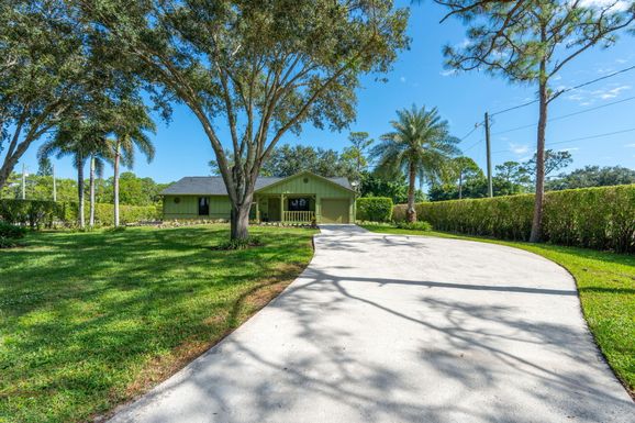 11989 Persimmon, West Palm Beach, FL 33411