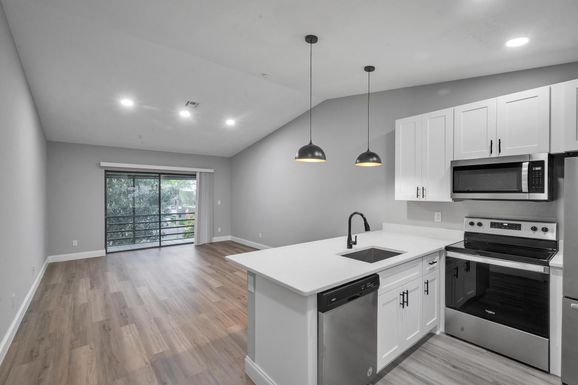 800 Fork, Stuart, FL 34994