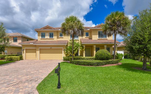 2123 Winterberry, Jensen Beach, FL 34957