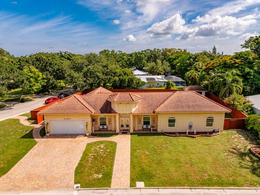 2206 Avilla, Vero Beach, FL 32960