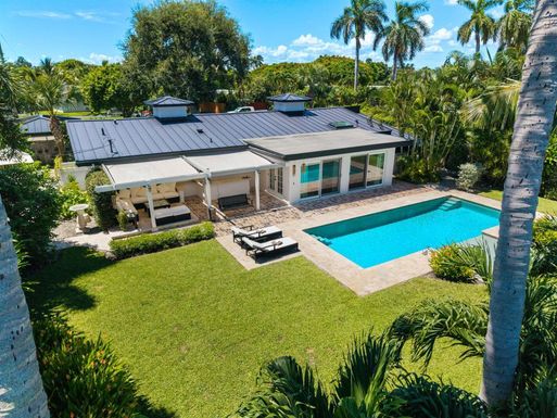 6904 Venetian, Lake Clarke Shores, FL 33406