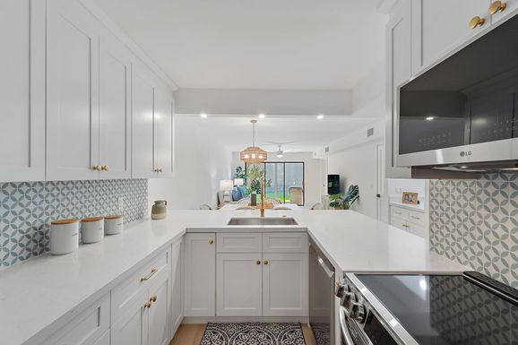 1141 Keystone, Jupiter, FL 33458