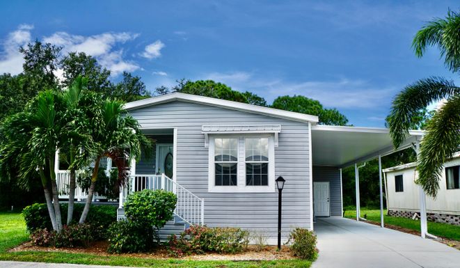 1114 Friendship, Vero Beach, FL 32966