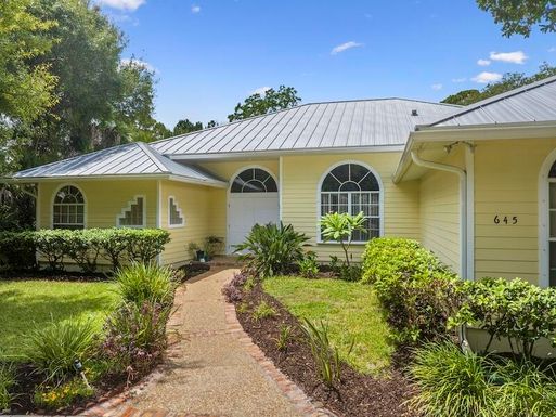 645 32nd, Vero Beach, FL 32968