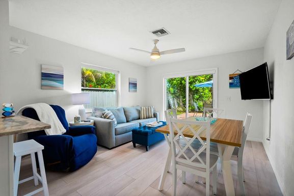 336 Hernando, Fort Pierce, FL 34949