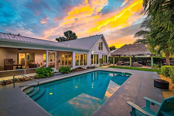 19 Leeward, Tequesta, FL 33469