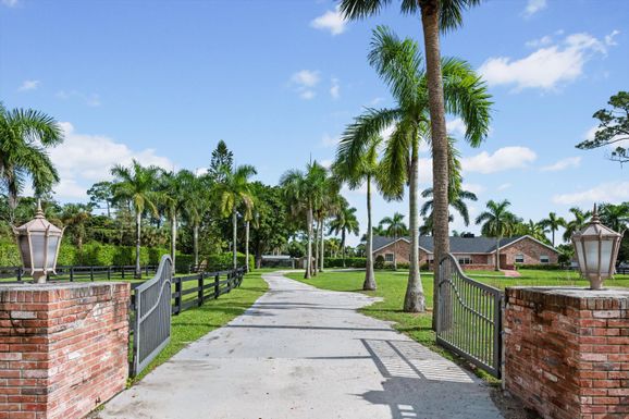 10719 Tamis, Lake Worth, FL 33449