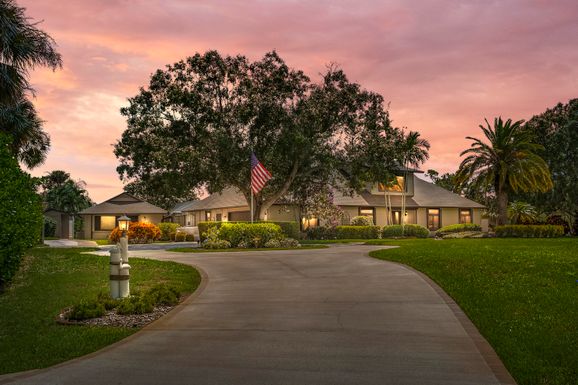 304 Elm, Jensen Beach, FL 34957