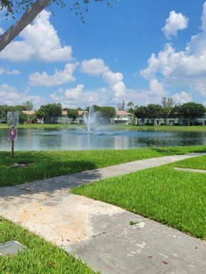 2711 16th, Homestead, FL 33035