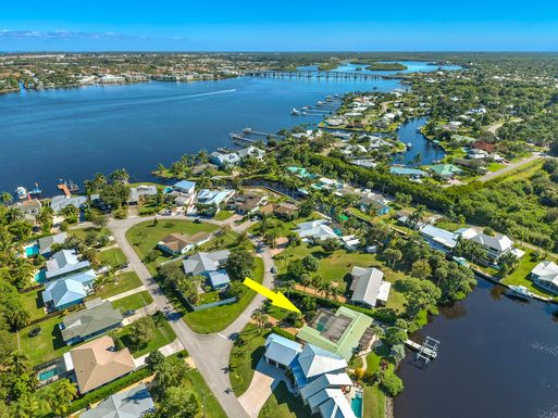 1282 Pelican, Palm City, FL 34990