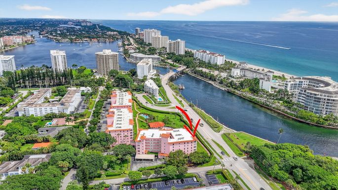 1099 Ocean, Boca Raton, FL 33432