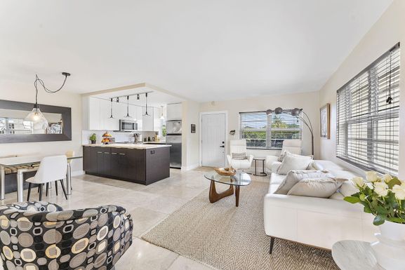 2871 Ocean, Boca Raton, FL 33431