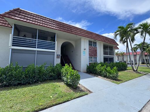 22715 66th, Boca Raton, FL 33428