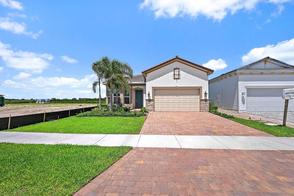 10724 Northbrook, Palm Beach Gardens, FL 33412