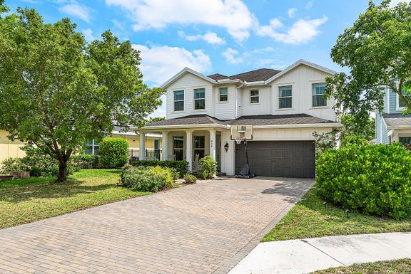 924 Deer Haven, Loxahatchee, FL 33470