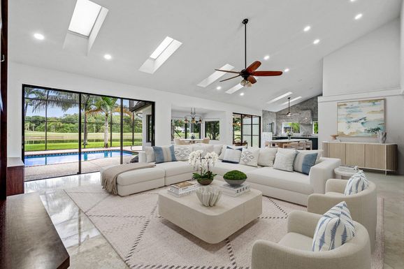 10391 Boca Woods, Boca Raton, FL 33428