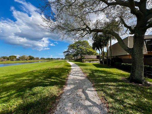 5023 50th, West Palm Beach, FL 33409