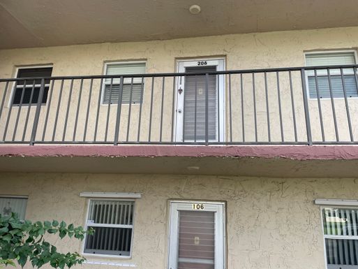 705 Lori, Palm Springs, FL 33461