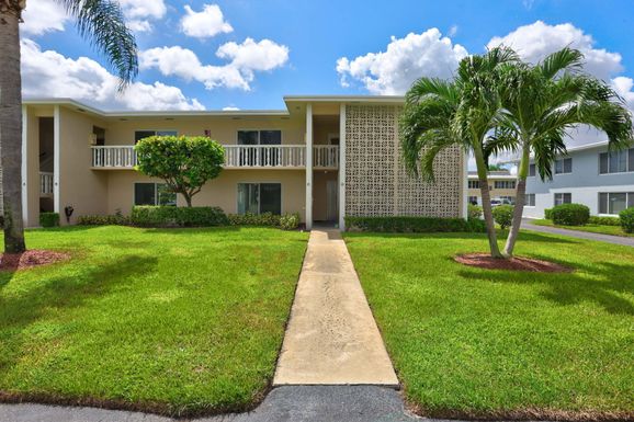 200 Main, Boynton Beach, FL 33435