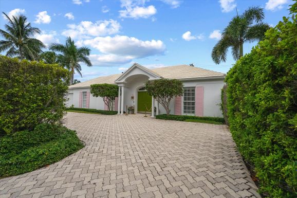 201 Bahama, Palm Beach, FL 33480