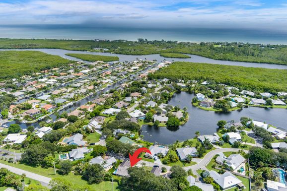 10370 Jupiter Narrows, Hobe Sound, FL 33455