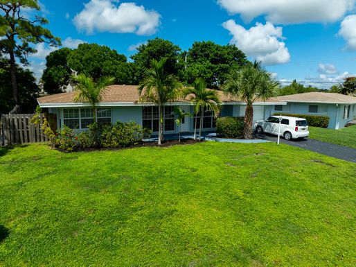827 10th, Deerfield Beach, FL 33441