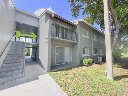 1201 Lake Victoria, West Palm Beach, FL 33411