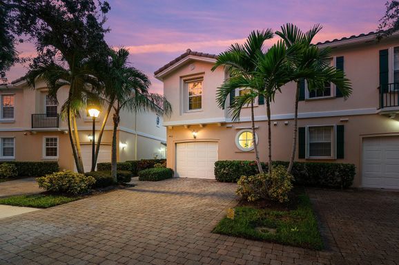 462 Capistrano, Palm Beach Gardens, FL 33410