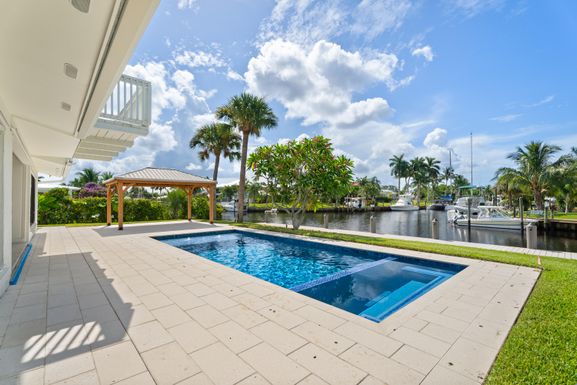 1750 Coxswain, Palm City, FL 34990