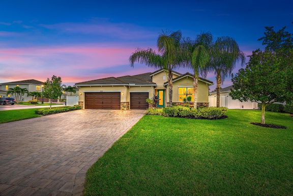 2570 Berry Park, Palm City, FL 34990