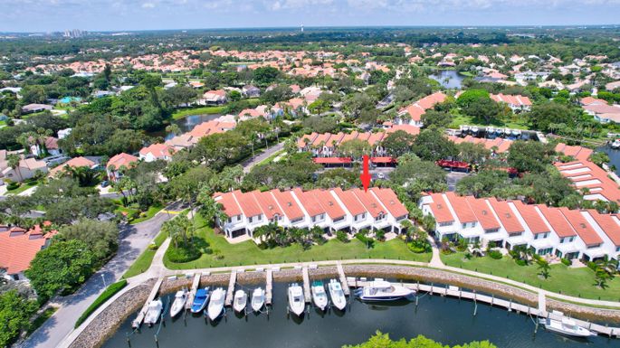 2299 Treasure Isle, Palm Beach Gardens, FL 33410