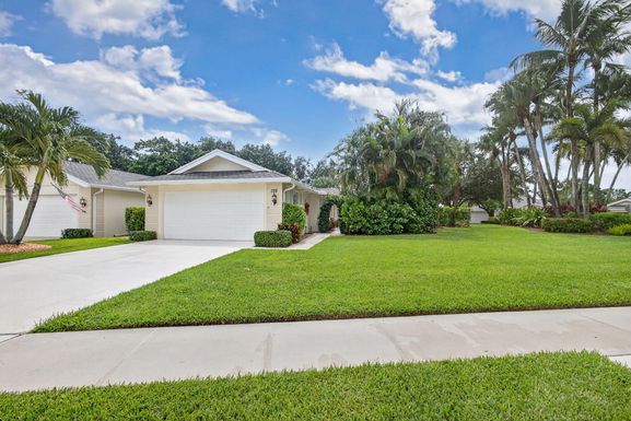 128 Brier, Jupiter, FL 33458