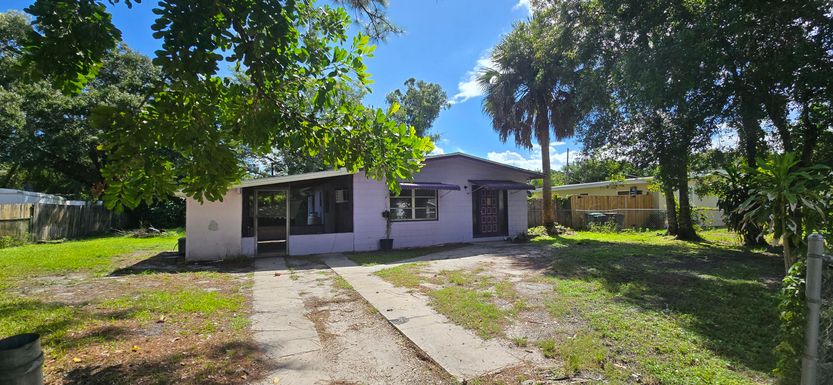 208 40th, Fort Pierce, FL 34947
