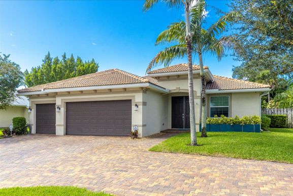 8071 Windjammer, Hobe Sound, FL 33455