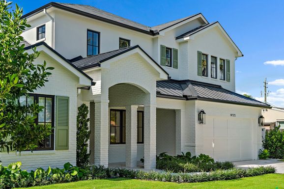 372 Macy, West Palm Beach, FL 33405