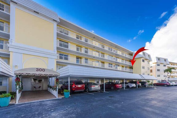 300 John F Kennedy, Atlantis, FL 33462