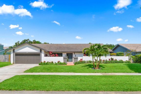 17725 Briar Patch, Boca Raton, FL 33487