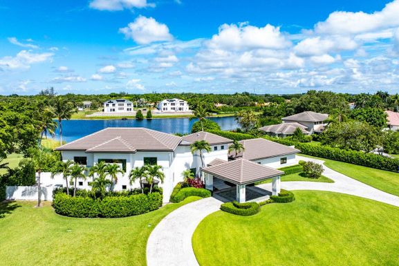 8387 Sawpine, Delray Beach, FL 33446