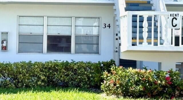 34 Kent C, West Palm Beach, FL 33417