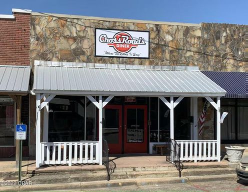 5327 Brown, Marianna, FL 32446